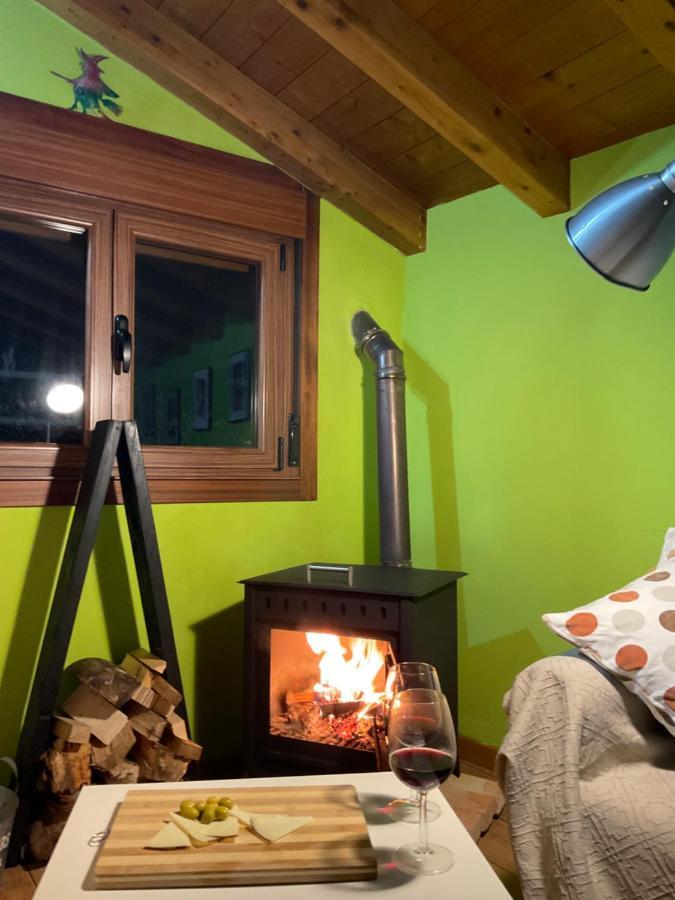 Tranquila Casita De Invitados En Vigo Con Chimenea Eksteriør bilde